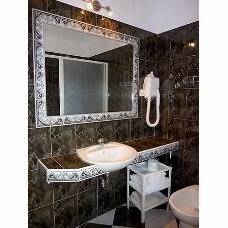 In With Loggia, Air Condition, Wifi Apartment *