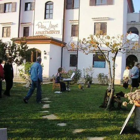 In With Loggia, Air Condition, Wifi Apartment